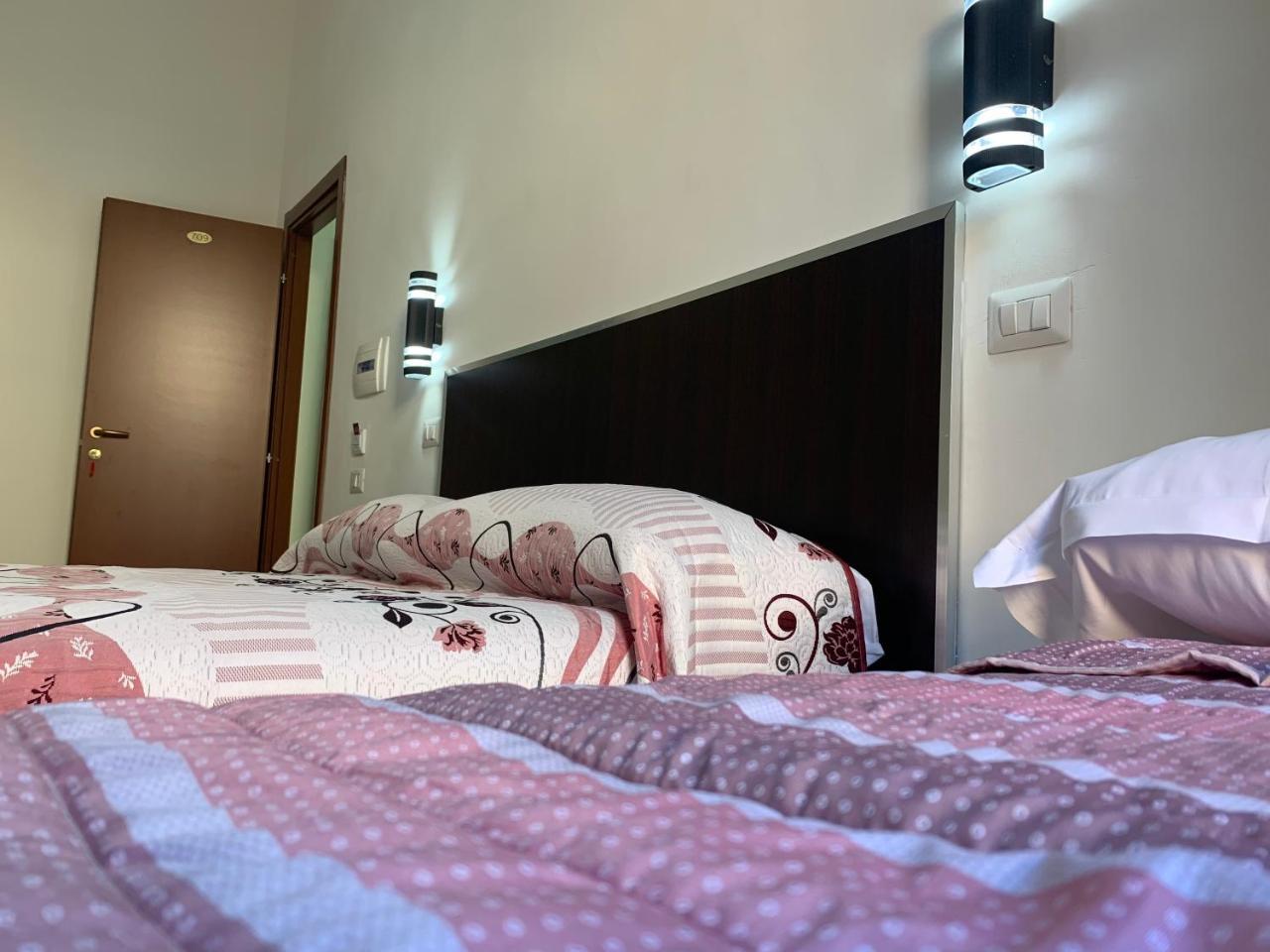 רומא Serena House מראה חיצוני תמונה